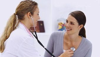 接吻、夾菜、共用牙刷 幽門(mén)螺桿菌的傳播與預(yù)防真相